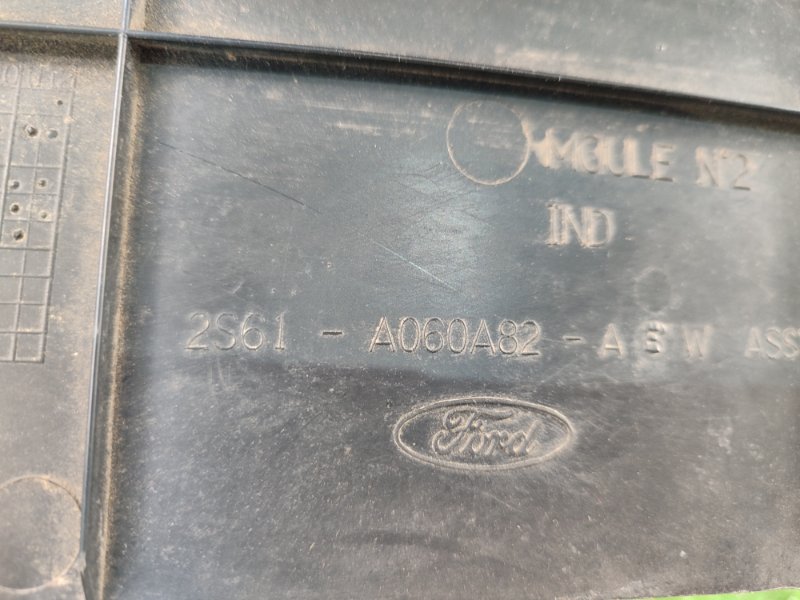 Накладка в салоне Ford Fusion 2006