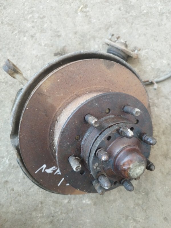 Кулак поворотный Toyota Surf 130