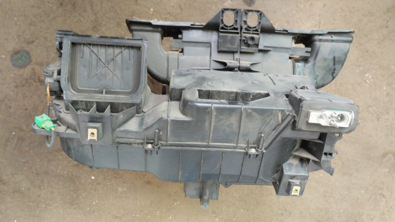 Корпус печки Iran Khodro Samand