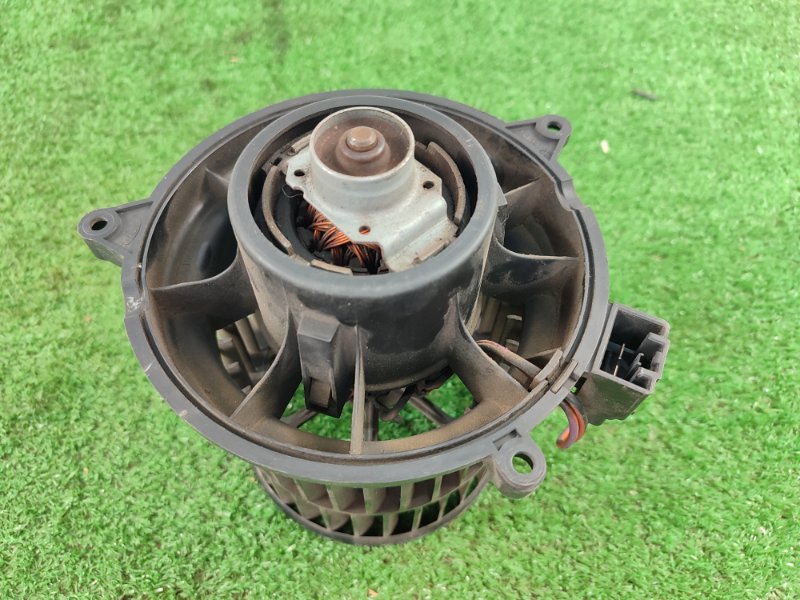 Мотор печки Ford Fusion 2006