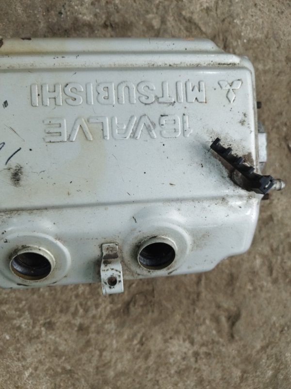 Головка блока цилиндров Mitsubishi Galant