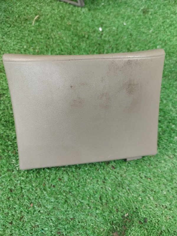 Бардачок между сиденьями лада KALINA КАЛИНА 2010 111730 УНИВЕРСАЛ