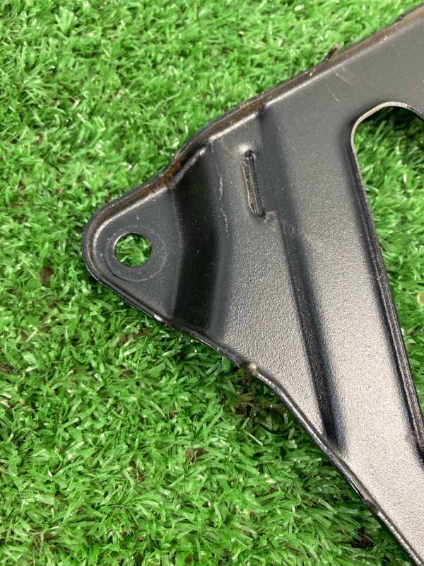 Кронштейн замка двери лада KALINA КАЛИНА 2010 111730 УНИВЕРСАЛ