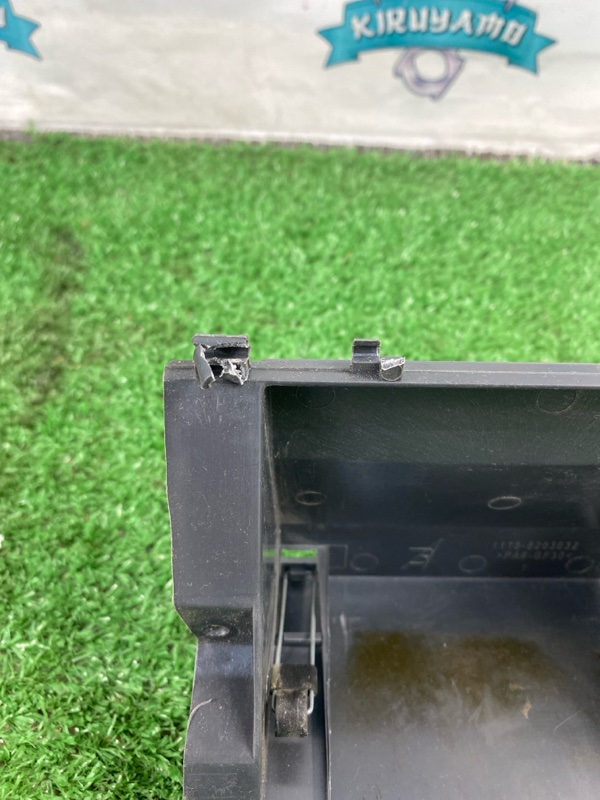 Пепельница лада KALINA КАЛИНА 2010 111730 УНИВЕРСАЛ