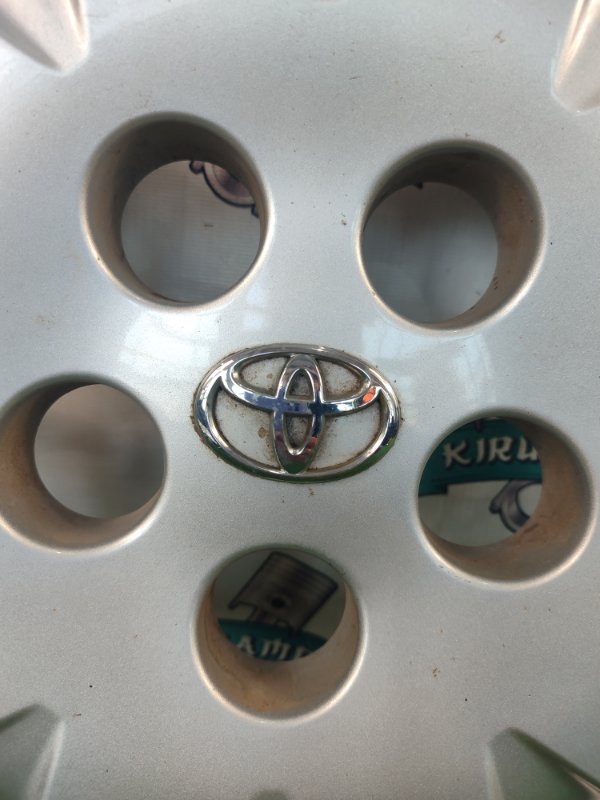 Колпак колеса Toyota Verso 2009 ZGR21L-GRXEPW