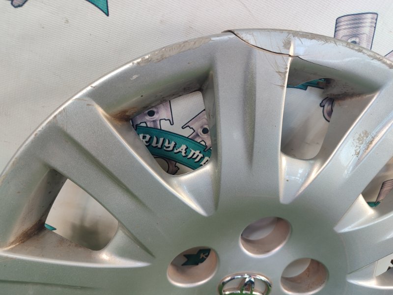 Колпак колеса Toyota Verso 2009 ZGR21L-GRXEPW