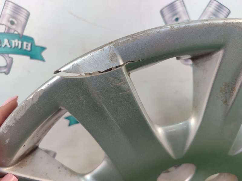 Колпак колеса Toyota Verso 2009 ZGR21L-GRXEPW