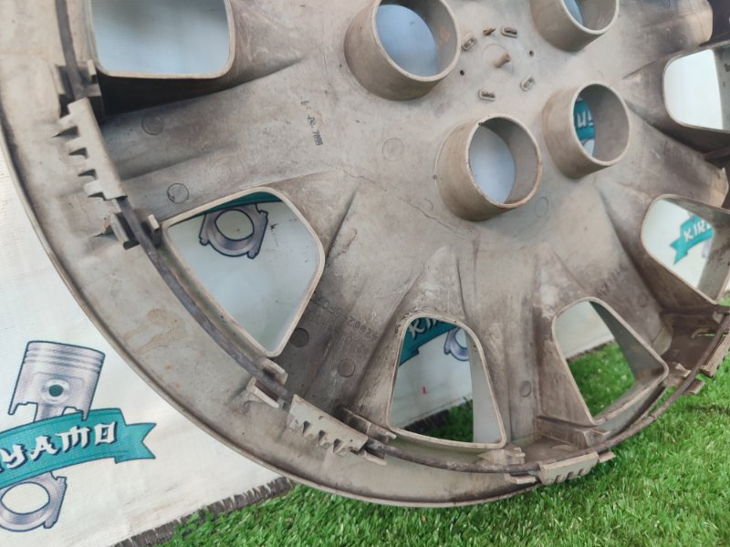 Колпак колеса Toyota Verso 2009 ZGR21L-GRXEPW