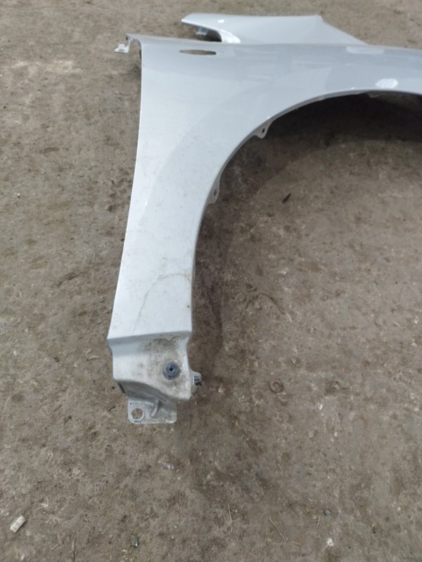 Крыло Toyota Verso 2009 ZGR21L-GRXEPW