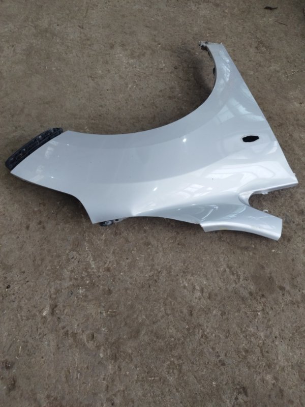 Крыло Toyota Verso 2009 ZGR21L-GRXEPW