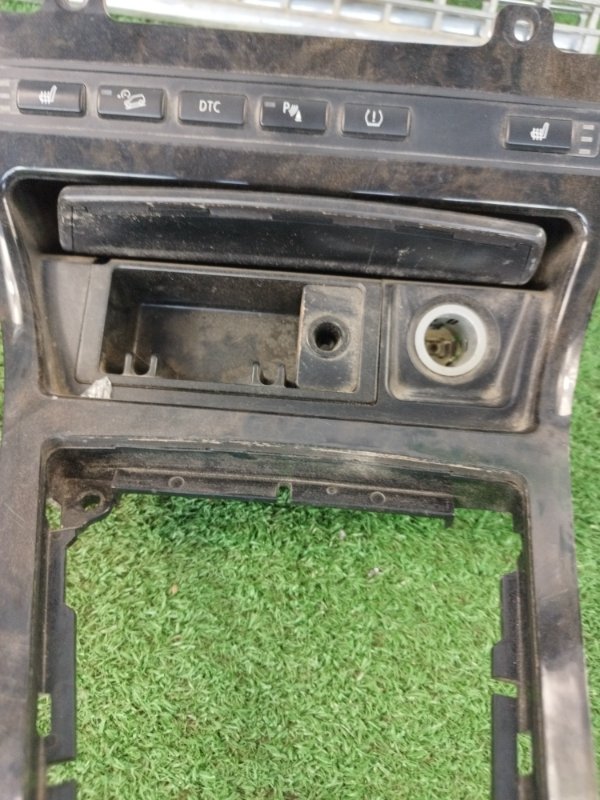 Пепельница BMW X3 2007 E83