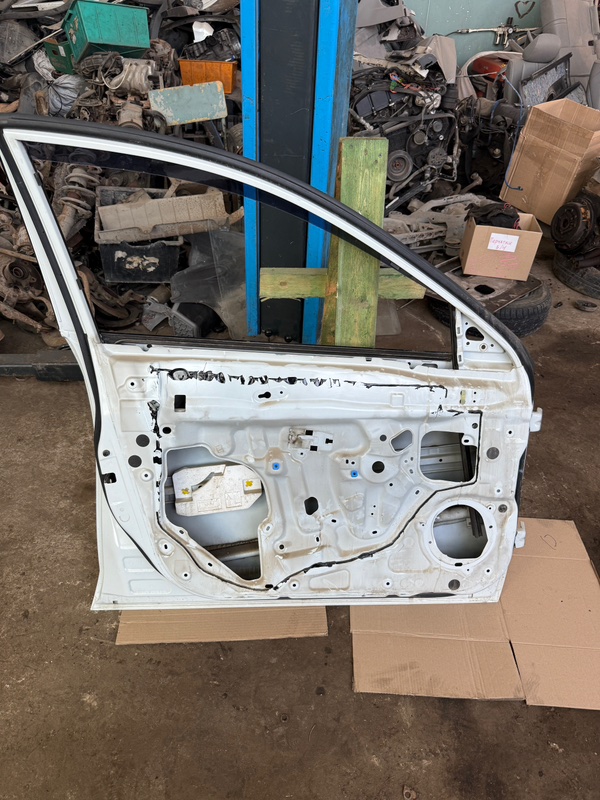 Дверь боковая NISSАN Almera 2014 G15
