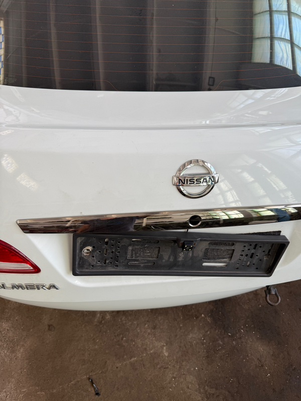Крышка багажника NISSАN Almera 2014 G15