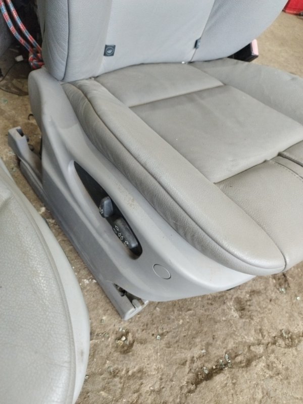 Сиденья комплект BMW X3 2007 E83