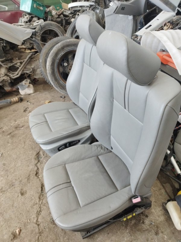 Сиденья комплект BMW X3 2007 E83