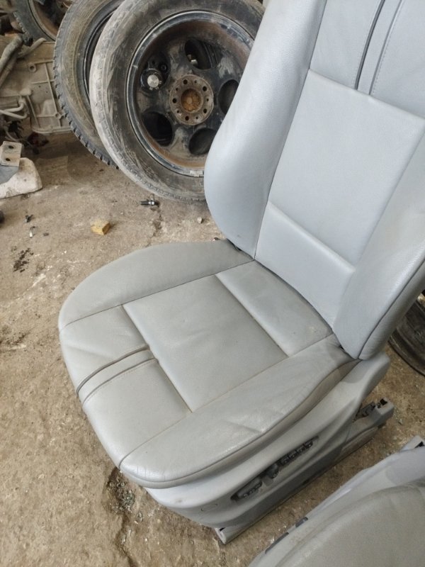 Сиденья комплект BMW X3 2007 E83