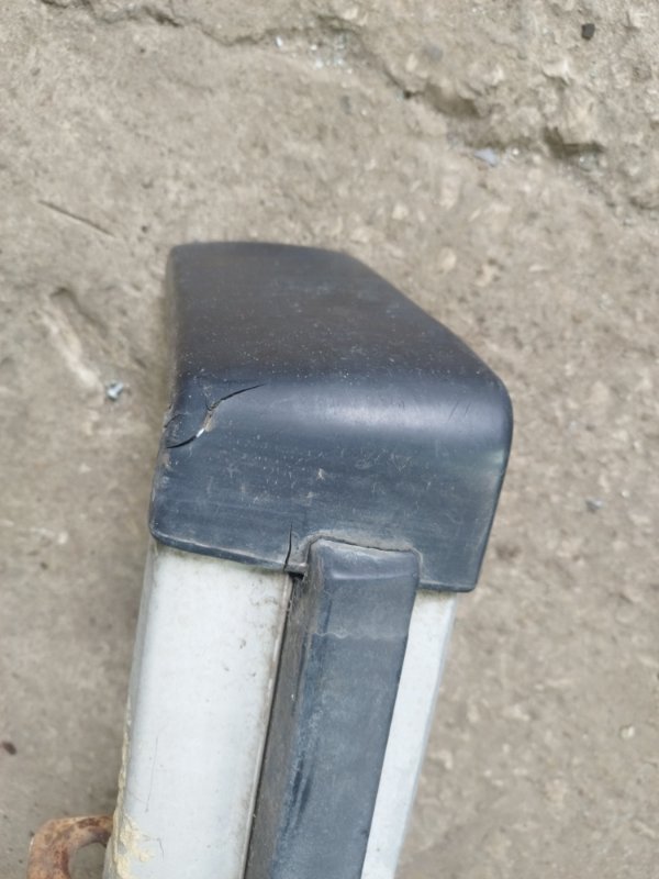 Бампер лада 21053 1997 2105