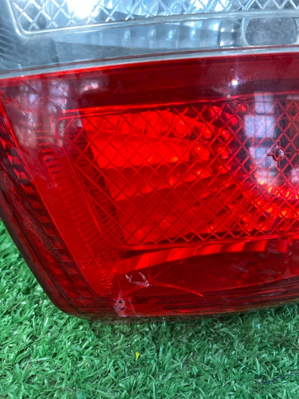 Фара Lada Granta
