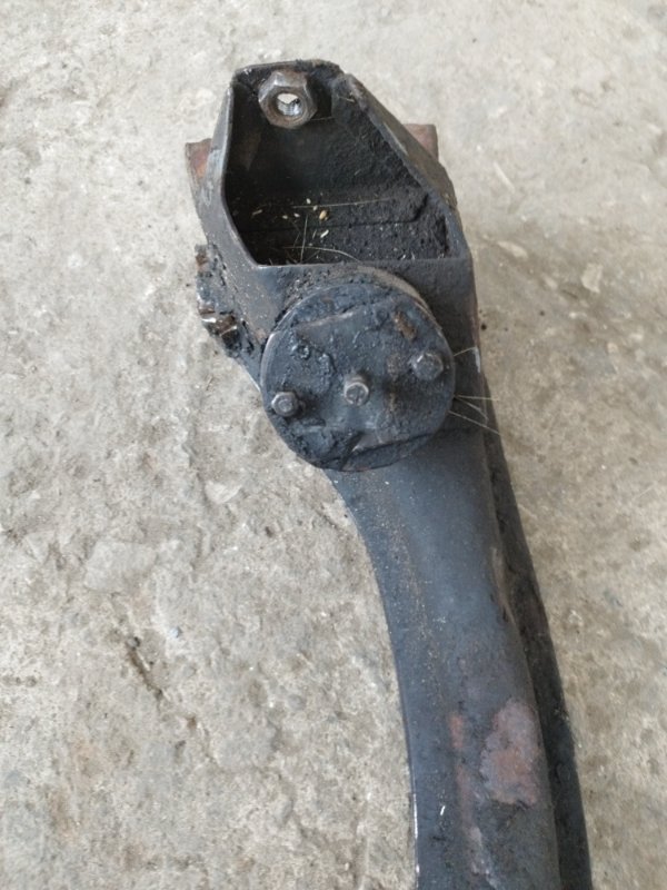 Балка продольная под ДВС лада 2106 1996