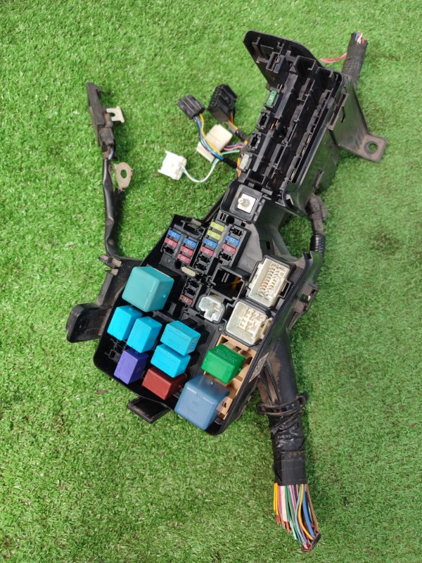 Блок предохранителей Toyota Camry 2008 ACV 40