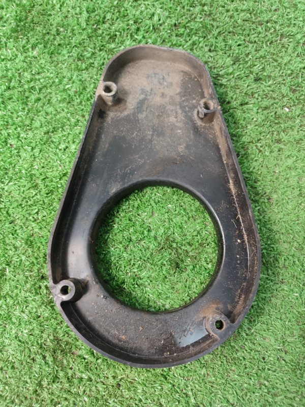 Крышка МКПП лада 2106 1996