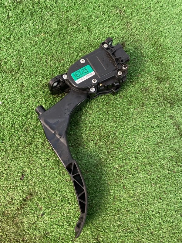 Педаль газа Volkswagen Роlо 5