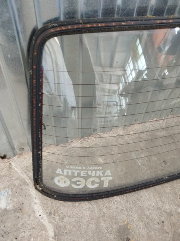 Стекло заднее лада 21074 1990