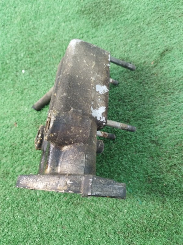 Коллектор впускной ока 1111 Ока 111