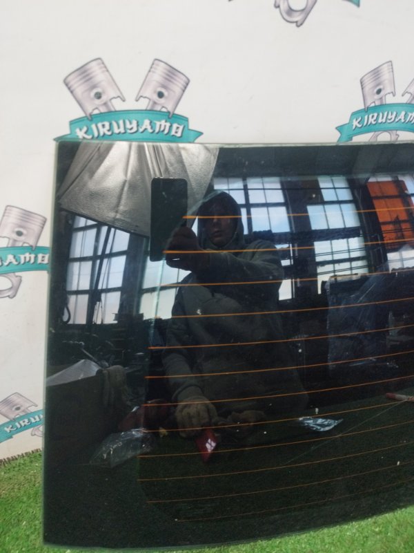 Стекло двери багажника Ford Fusion 2006