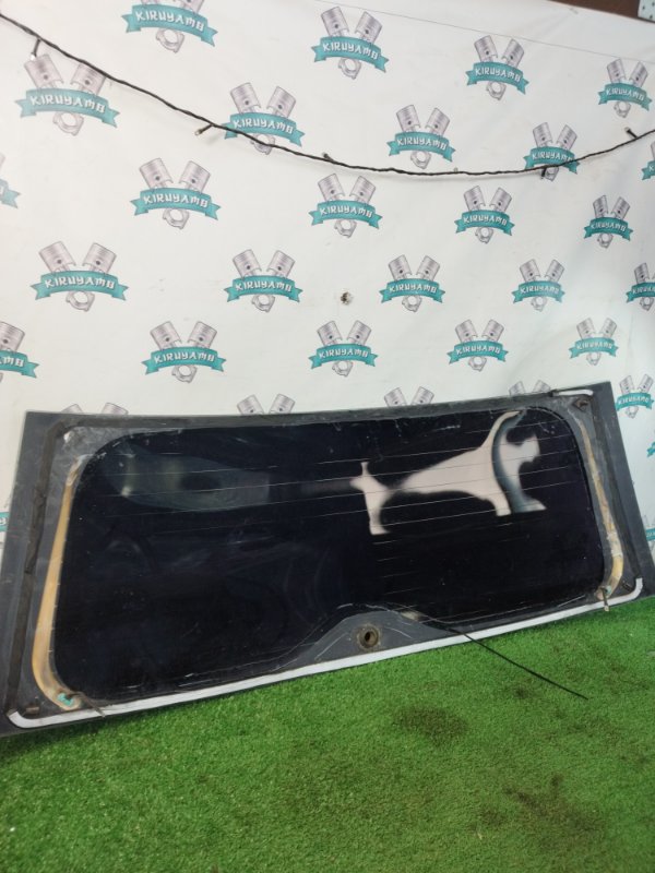 Стекло двери багажника Ford Fusion 2006