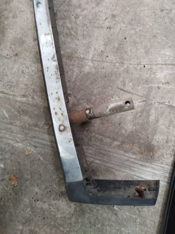 Бампер ЛАДА 21074 2004 2107