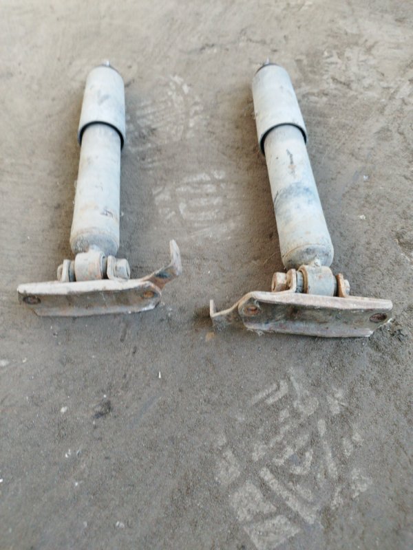 Стойка подвески ЛАДА 21074 2004 2107