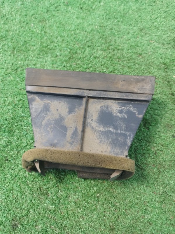 Воздуховод салона лада ВАЗ21043 1998 универсал