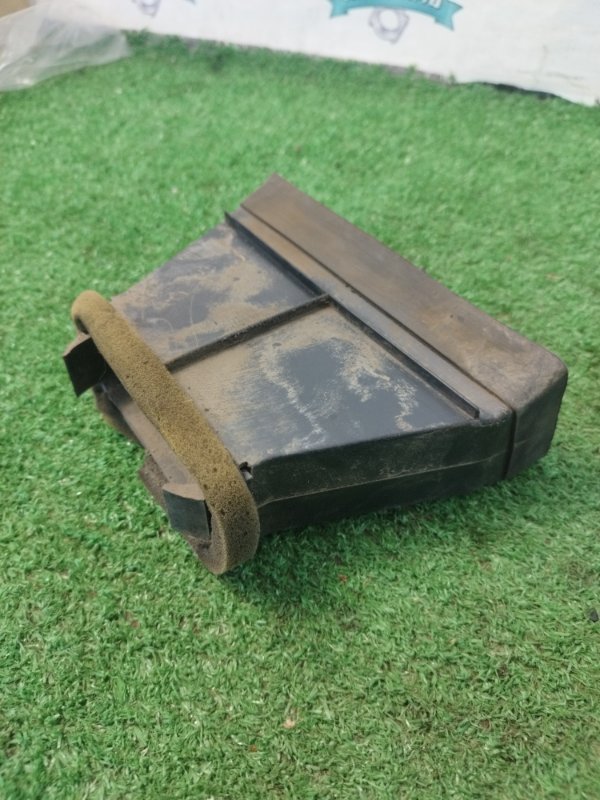 Воздуховод салона лада ВАЗ21043 1998 универсал