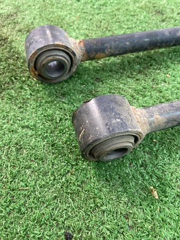 Рычаг подвески нижний Nissan Murano Z50