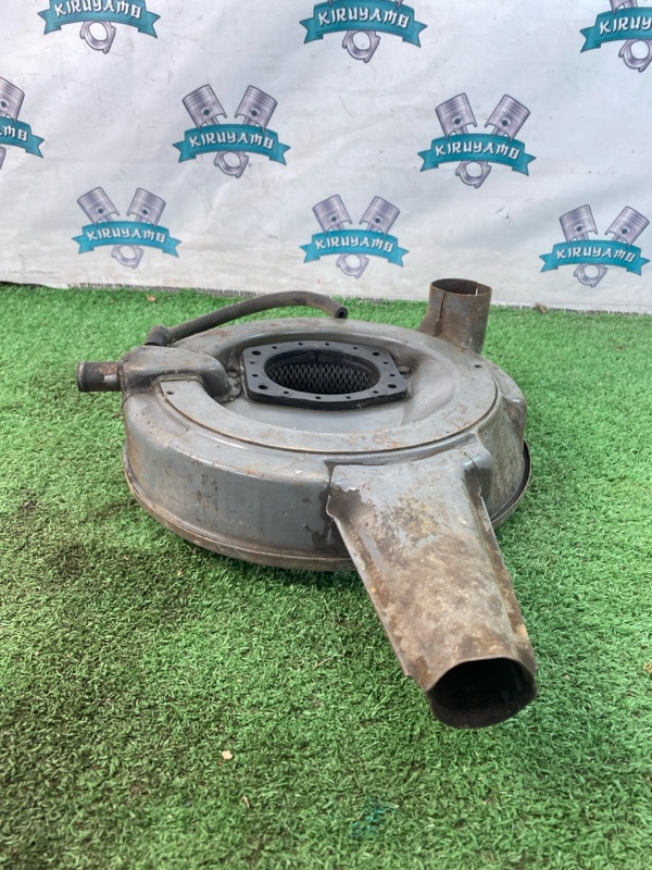 Корпус воздушного фильтра лада 21074 1990