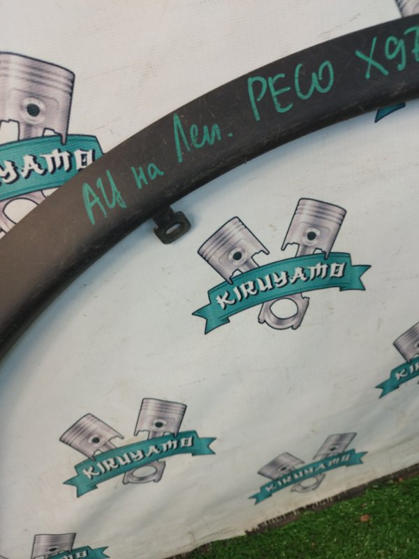 Молдинг на крыло Infiniti FX35