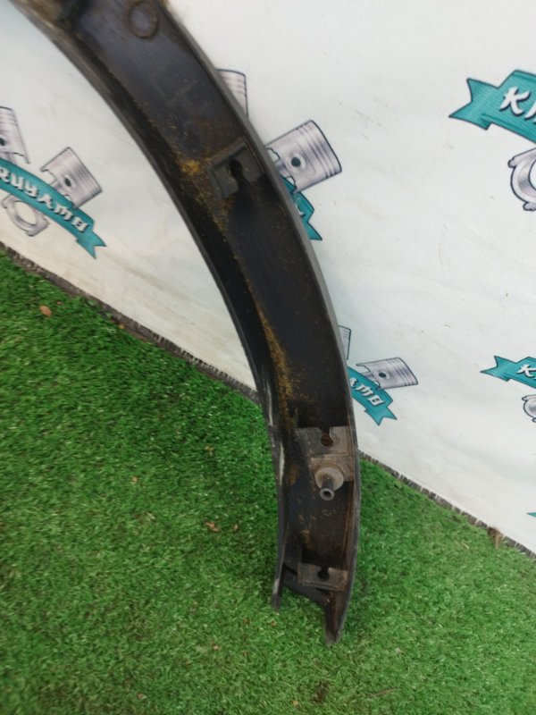 Молдинг на крыло Ford Kuga