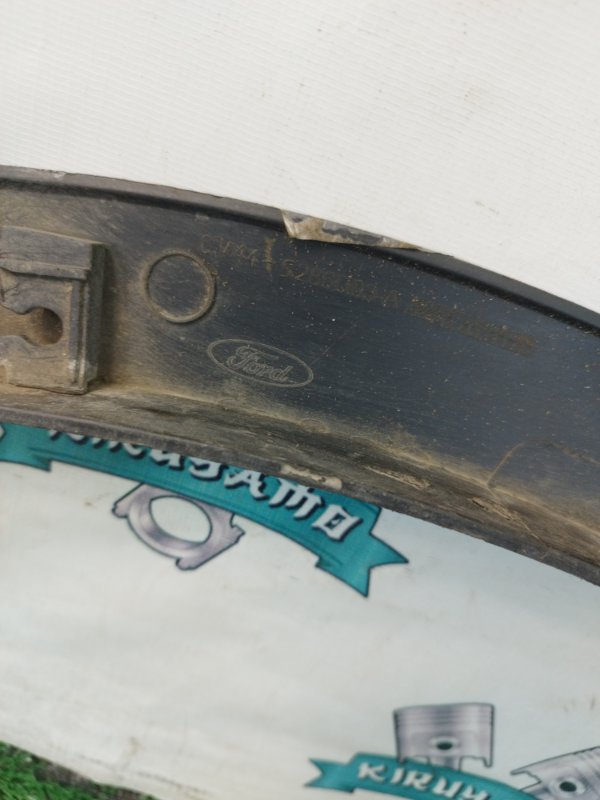 Молдинг на крыло Ford Kuga