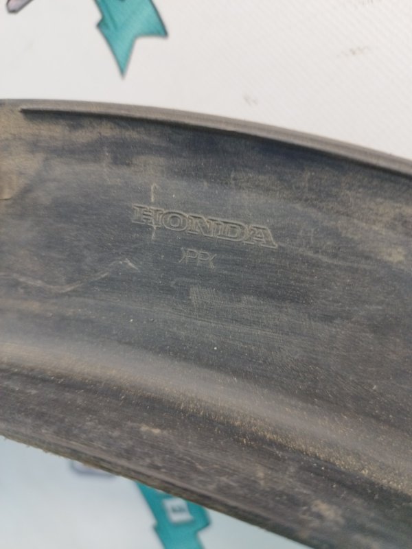 Молдинг на крыло Honda CR-V