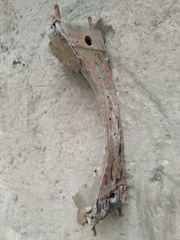 Балка продольная под ДВС лада 2103