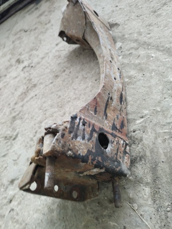 Балка продольная под ДВС лада 2103