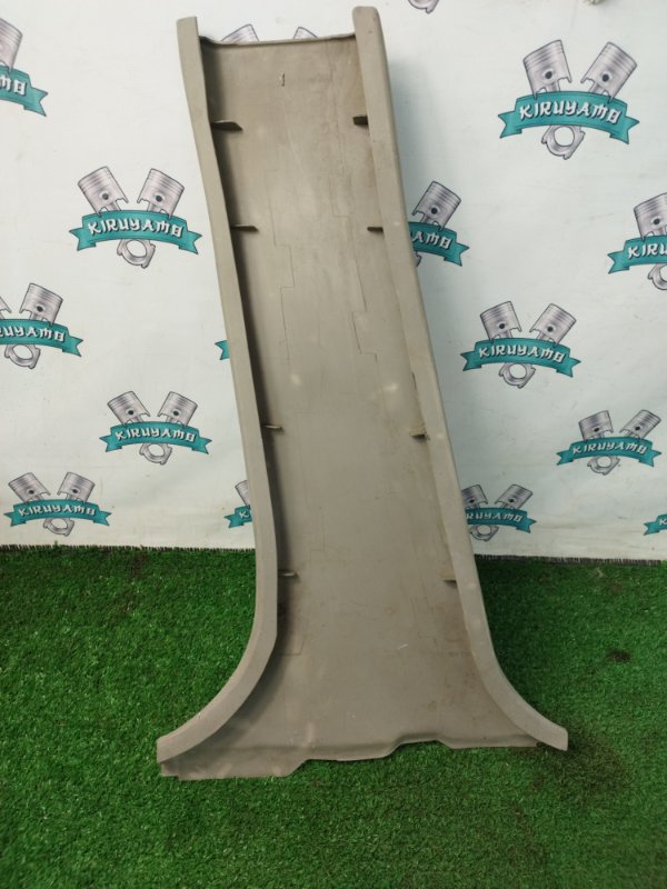 Накладка на стойку кузова Mazda Demio