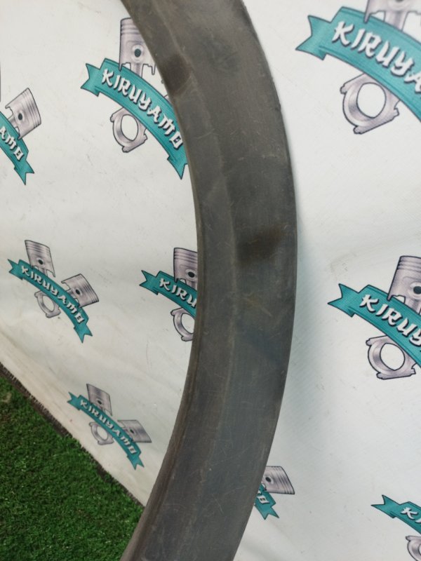 Молдинг на крыло Volvo V60