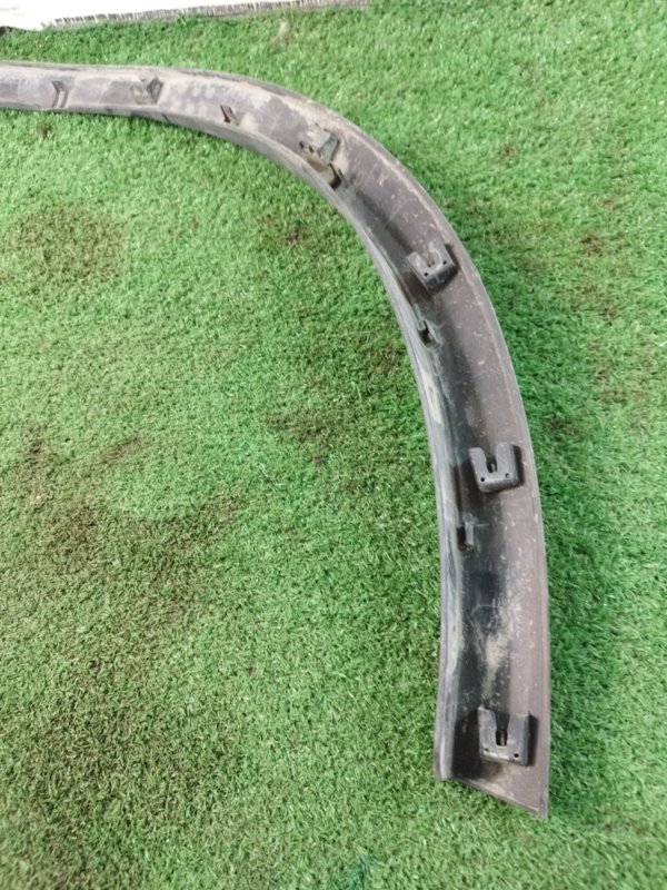 Молдинг на крыло Nissan X-Trail