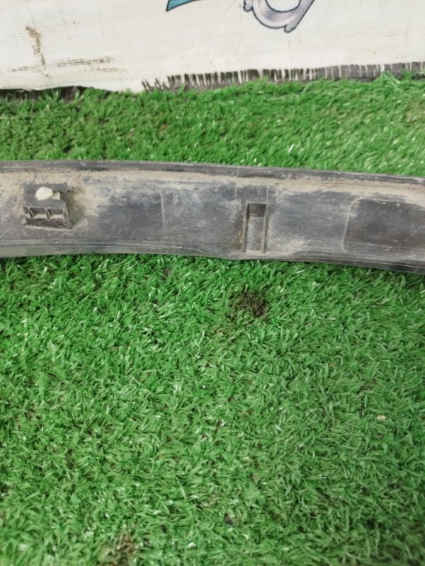 Молдинг на крыло Nissan X-Trail