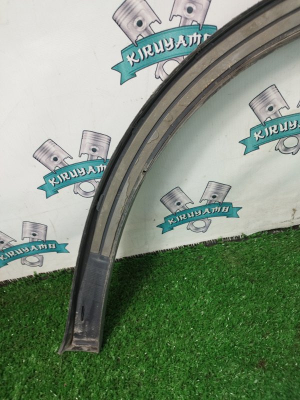 Молдинг на крыло Mercedes-Benz Glc