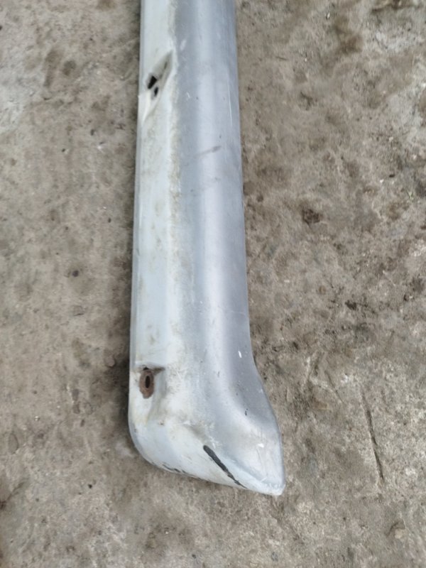 Накладка на порог наружная Mitsubishi Pajero 2