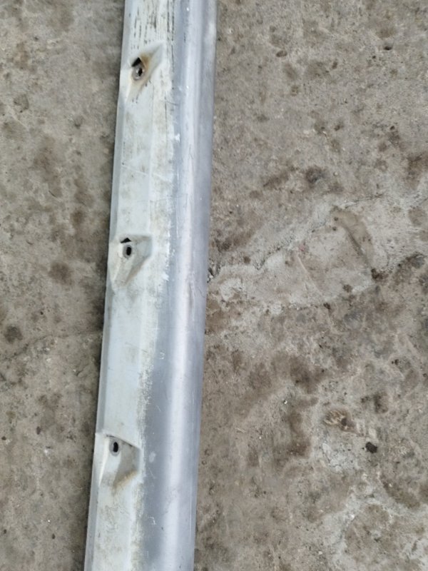 Накладка на порог наружная Mitsubishi Pajero 2