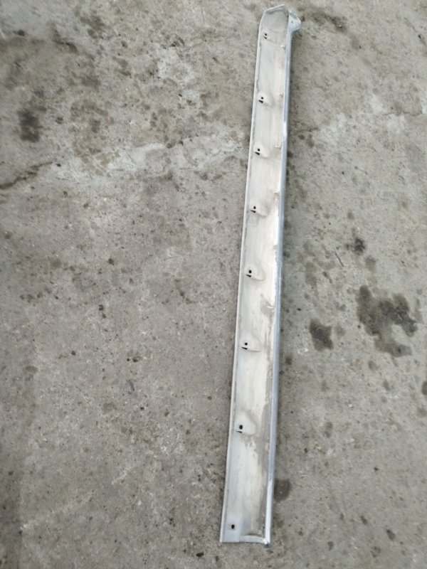 Накладка на порог наружная Mitsubishi Pajero 2